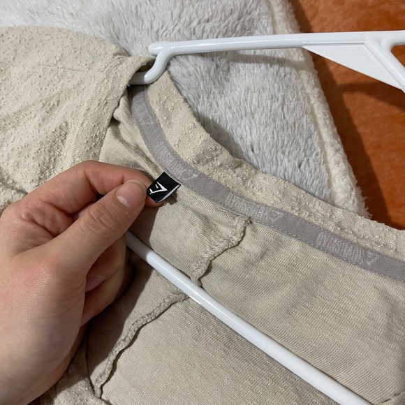 Gymshark Crop Top - Picture 4 of 5